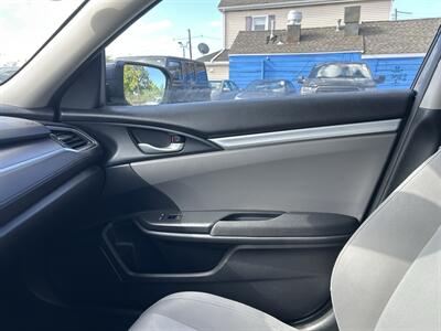 2017 Honda Civic LX   - Photo 11 - Framingham, MA 01702