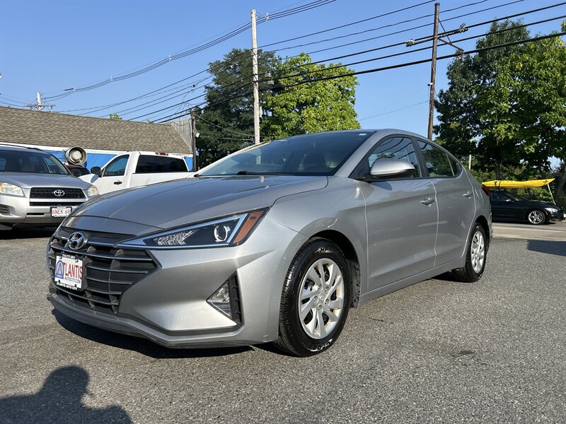 2020 Hyundai ELANTRA SE   - Photo 1 - Framingham, MA 01702