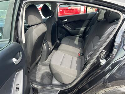 2017 Kia Forte LX   - Photo 9 - Framingham, MA 01702