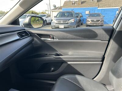 2019 Toyota Camry SE   - Photo 12 - Framingham, MA 01702