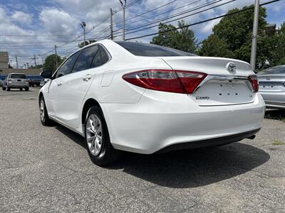 2015 Toyota Camry LE   - Photo 6 - Framingham, MA 01702
