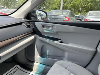 2015 Toyota Camry LE   - Photo 12 - Framingham, MA 01702
