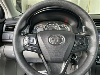 2015 Toyota Camry LE   - Photo 15 - Framingham, MA 01702