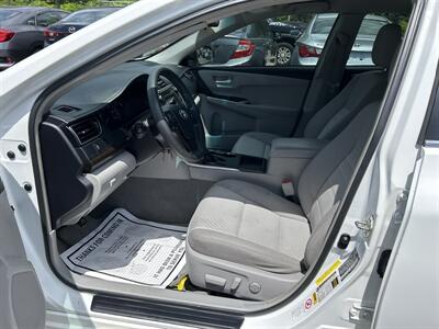 2015 Toyota Camry LE   - Photo 10 - Framingham, MA 01702