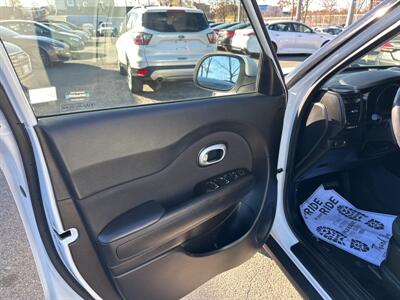 2018 Kia Soul   - Photo 14 - Framingham, MA 01702