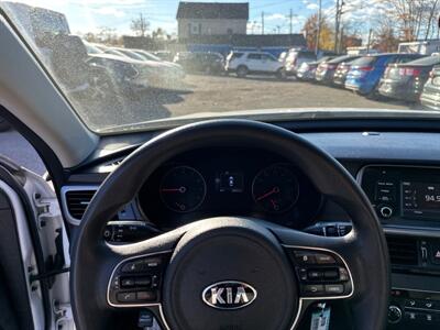 2017 Kia Optima LX   - Photo 19 - Framingham, MA 01702