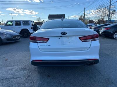 2017 Kia Optima LX   - Photo 5 - Framingham, MA 01702