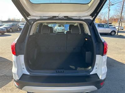 2019 Ford Escape Titanium   - Photo 11 - Framingham, MA 01702