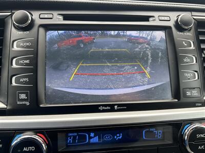 2015 Toyota Highlander Hybrid Limited - Photo 15 - Framingham, MA 01702