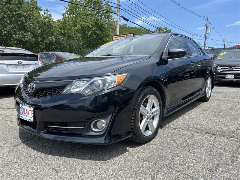 2013 Toyota Camry SE - Photo 1 - Framingham, MA 01702