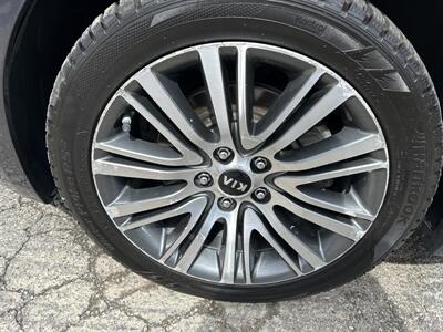 2015 Kia Cadenza Premium   - Photo 7 - Framingham, MA 01702