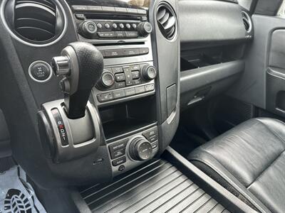 2013 Honda Pilot Touring   - Photo 17 - Acton, MA 01720