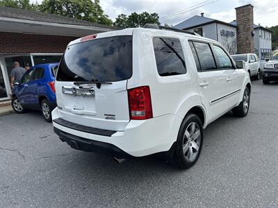 2013 Honda Pilot Touring   - Photo 5 - Acton, MA 01720