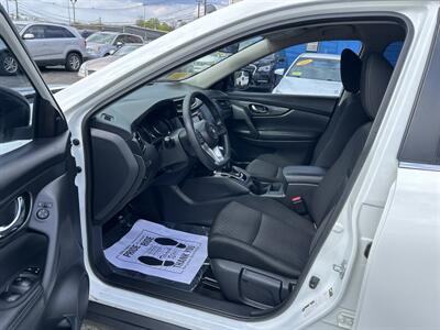 2018 Nissan Rogue S   - Photo 7 - Framingham, MA 01702
