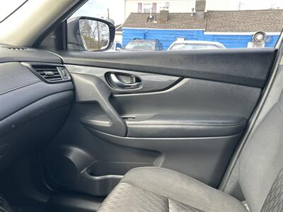 2018 Nissan Rogue S   - Photo 11 - Framingham, MA 01702