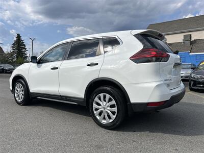 2018 Nissan Rogue S   - Photo 4 - Framingham, MA 01702
