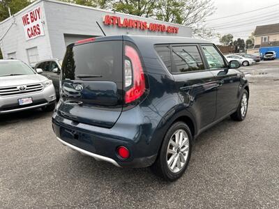 2017 Kia Soul +   - Photo 4 - Acton, MA 01720