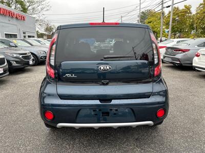 2017 Kia Soul +   - Photo 5 - Acton, MA 01720