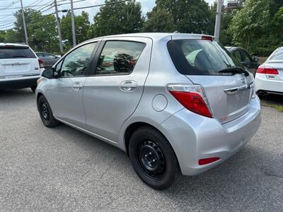 2012 Toyota Yaris 5-Door LE   - Photo 6 - Framingham, MA 01702