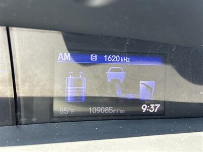 2012 Honda Civic Hybrid   - Photo 15 - Framingham, MA 01702