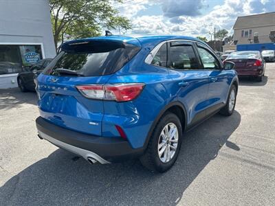 2020 Ford Escape SE   - Photo 4 - Acton, MA 01720