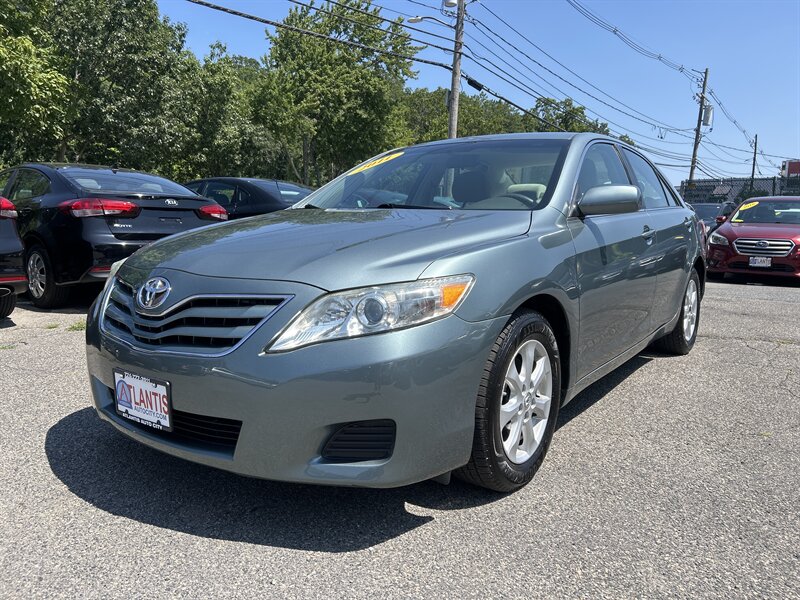 2011 Toyota Camry LE - Photo 1 - Framingham, MA 01702