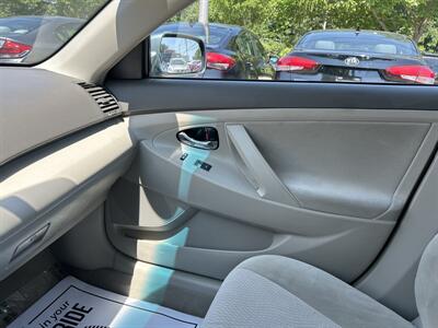2011 Toyota Camry LE   - Photo 12 - Framingham, MA 01702