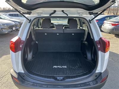 2013 Toyota RAV4 LE - Photo 8 - Framingham, MA 01702