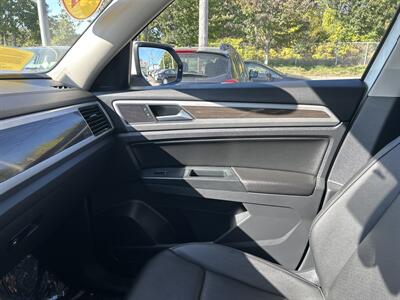 2019 Volkswagen Atlas V6 SEL 4Motion   - Photo 14 - Framingham, MA 01702