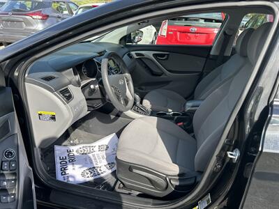 2014 Hyundai ELANTRA SE   - Photo 9 - Framingham, MA 01702