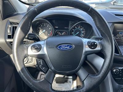 2015 Ford Escape SE   - Photo 15 - Framingham, MA 01702