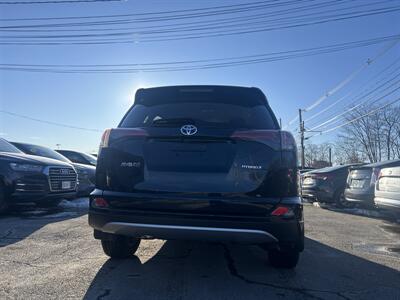 2018 Toyota RAV4 Hybrid LE   - Photo 5 - Framingham, MA 01702