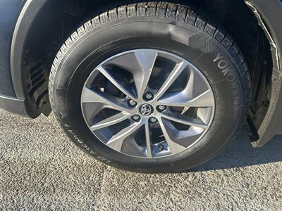 2018 Toyota RAV4 Hybrid LE   - Photo 7 - Framingham, MA 01702