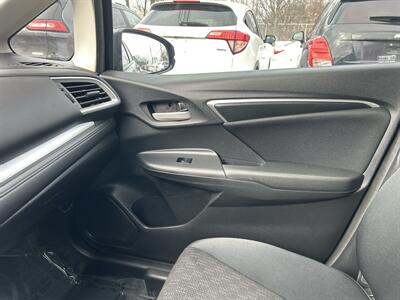 2015 Honda Fit LX   - Photo 12 - Framingham, MA 01702