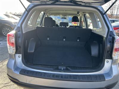 2018 Subaru Forester 2.5i   - Photo 8 - Framingham, MA 01702
