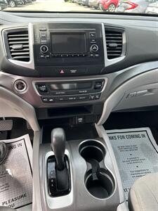 2016 Honda Pilot LX   - Photo 13 - Framingham, MA 01702