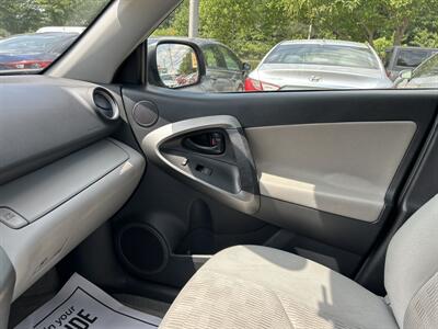 2010 Toyota RAV4   - Photo 11 - Framingham, MA 01702