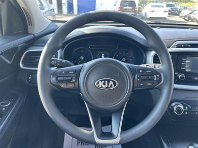 2017 Kia Sorento LX   - Photo 12 - Framingham, MA 01702