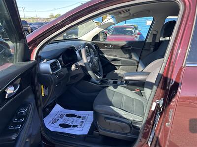 2017 Kia Sorento LX   - Photo 8 - Framingham, MA 01702