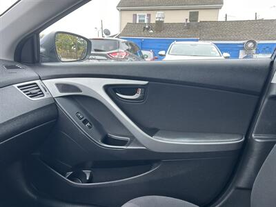 2016 Hyundai ELANTRA Value Edition   - Photo 13 - Framingham, MA 01702