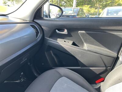 2015 Kia Sportage LX   - Photo 12 - Framingham, MA 01702