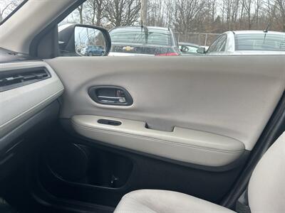2017 Honda HR-V LX - Photo 12 - Framingham, MA 01702