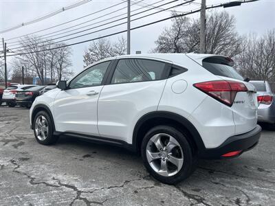 2017 Honda HR-V LX - Photo 6 - Framingham, MA 01702