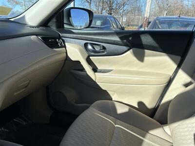 2017 Nissan Rogue SV - Photo 12 - Framingham, MA 01702