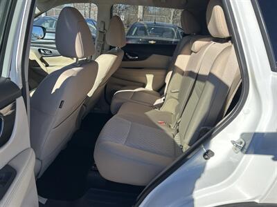 2017 Nissan Rogue SV - Photo 10 - Framingham, MA 01702