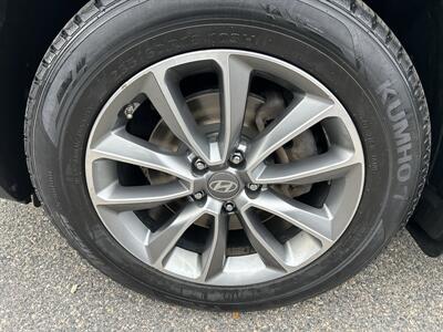 2018 Hyundai SANTA FE SE - Photo 7 - Framingham, MA 01702