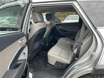 2018 Hyundai SANTA FE SE - Photo 10 - Framingham, MA 01702