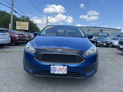 2018 Ford Focus SE   - Photo 2 - Framingham, MA 01702