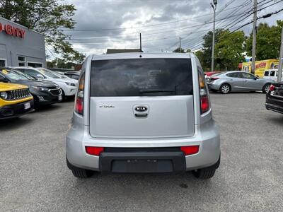 2011 Kia Soul +   - Photo 5 - Framingham, MA 01702