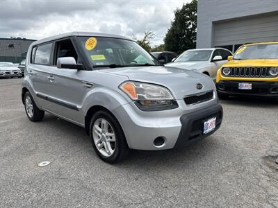 2011 Kia Soul +   - Photo 3 - Framingham, MA 01702